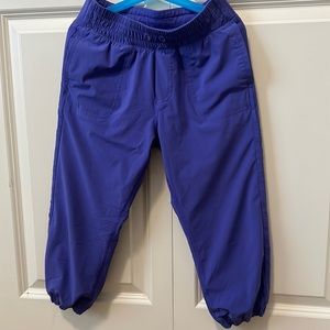 Ivivva cropped jogger pants size 10